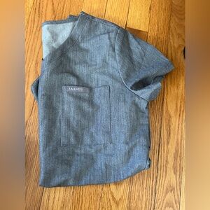 Jaanu one pocket scrub top